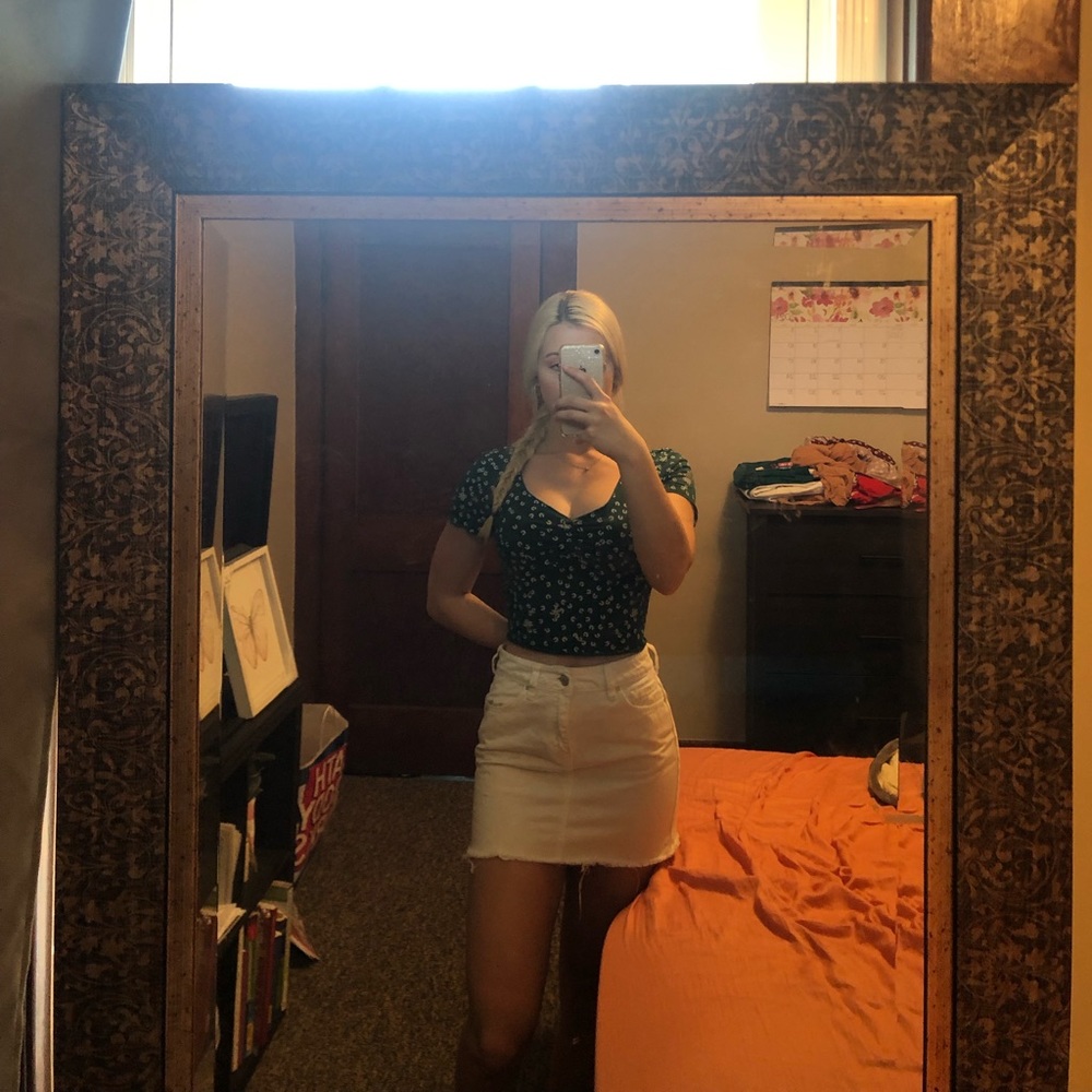 pacsun high rise skirt 🤍